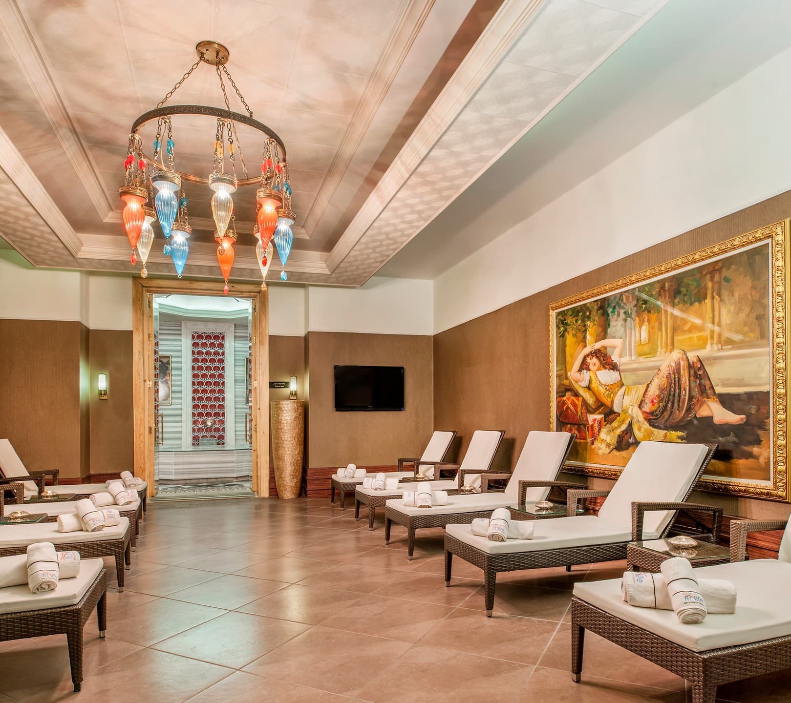 Elite World Hotel Van-10