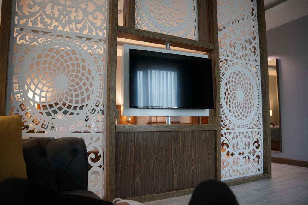 Nicer Hotel-15