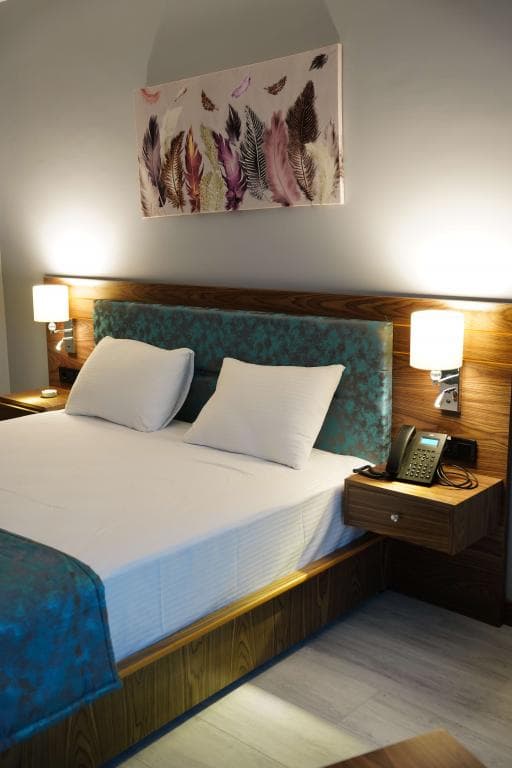 Nicer Hotel-18