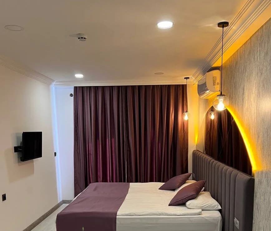 Karikatür Bi Hotel-9