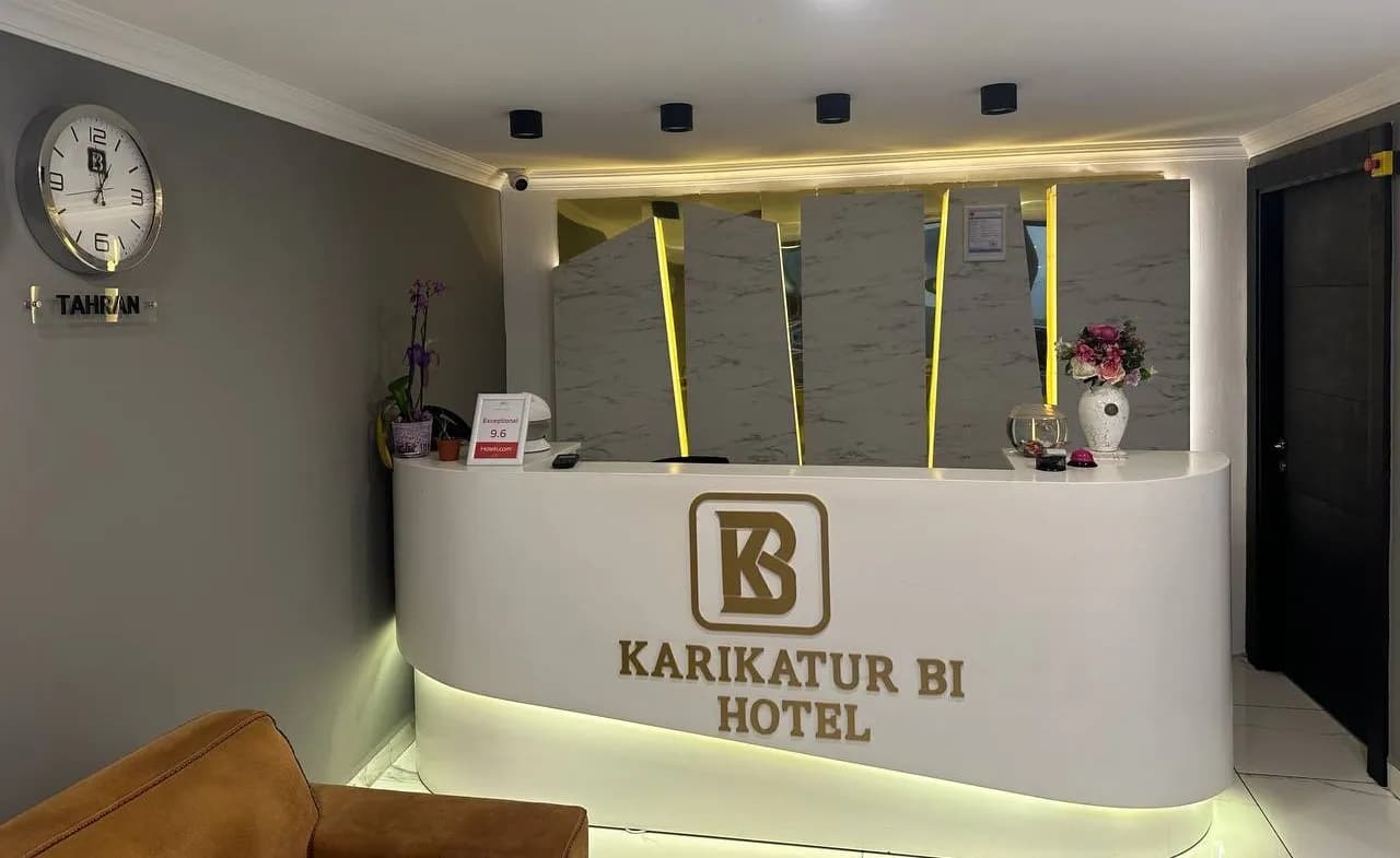 Karikatür Bi Hotel-5