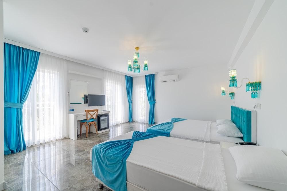 Dam Hotel Lara-13