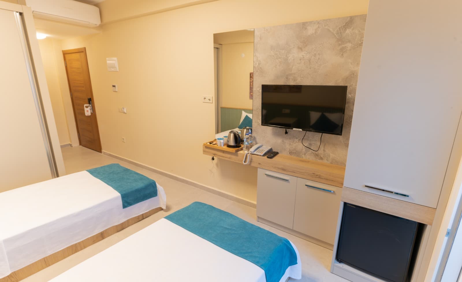 Levant Hotel & Aparts -6