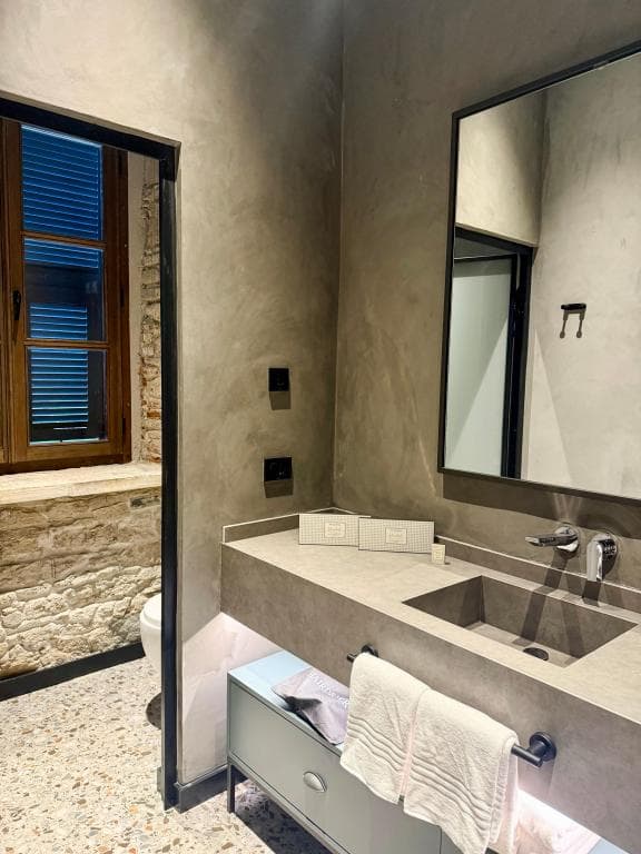 Lecole Hotel By Cityloft Adults +12-26