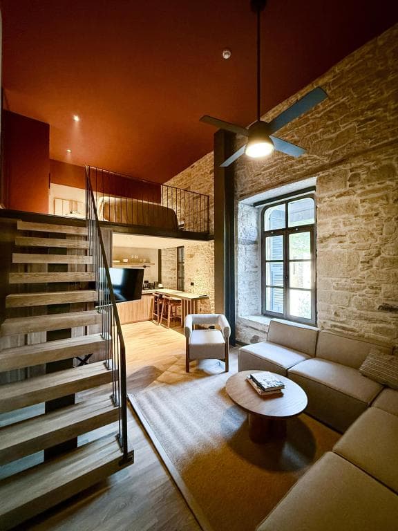 Lecole Hotel By Cityloft Adults +12-17