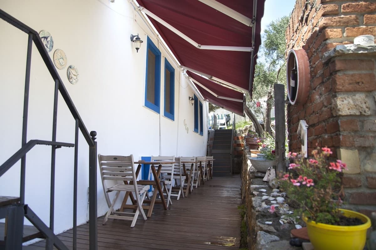 İola Otel-9