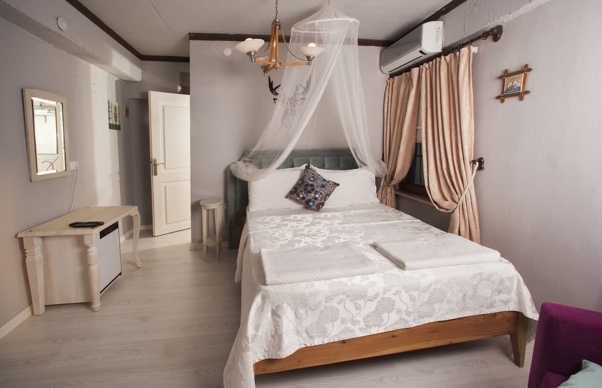 İola Otel-17