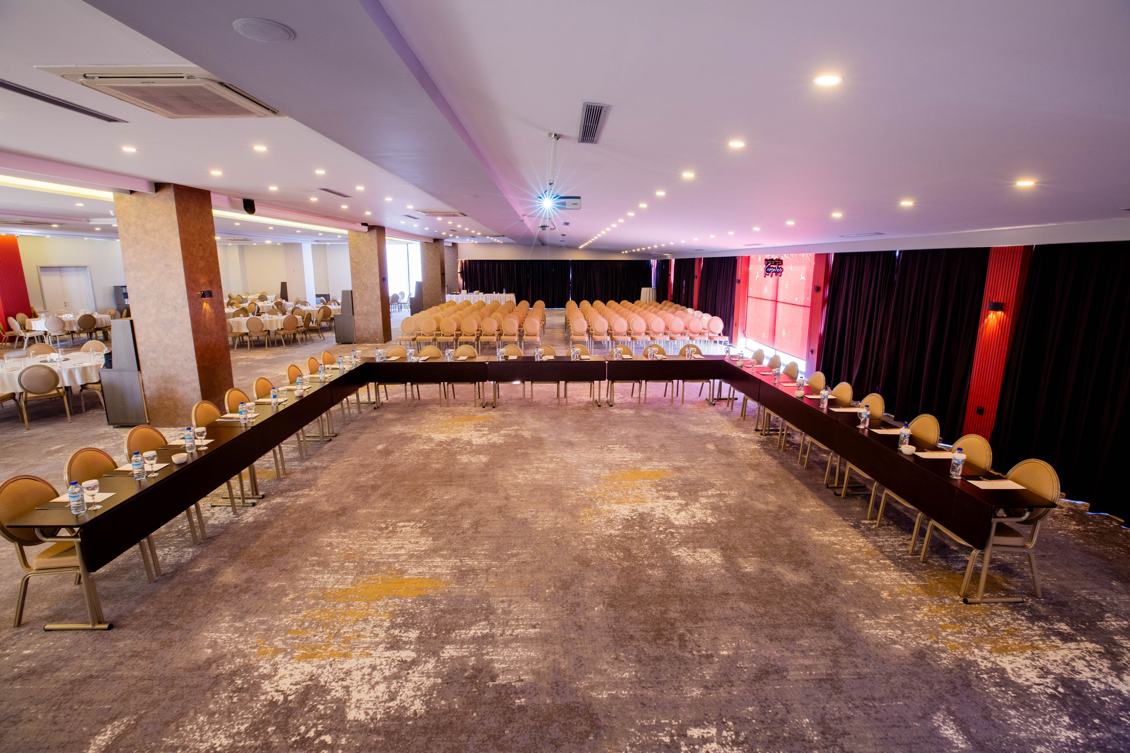 Karpalas City Hotel & Spa-25