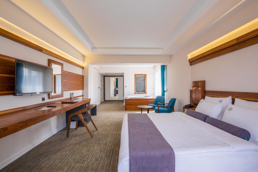 Karpalas City Hotel & Spa-59