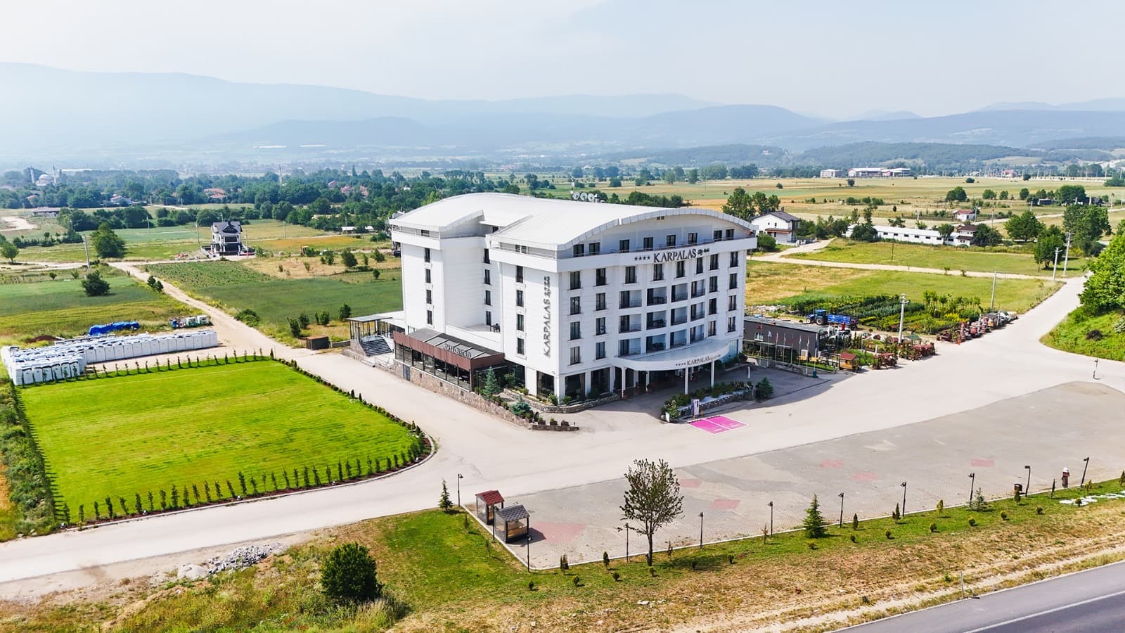 Karpalas City Hotel & Spa-0