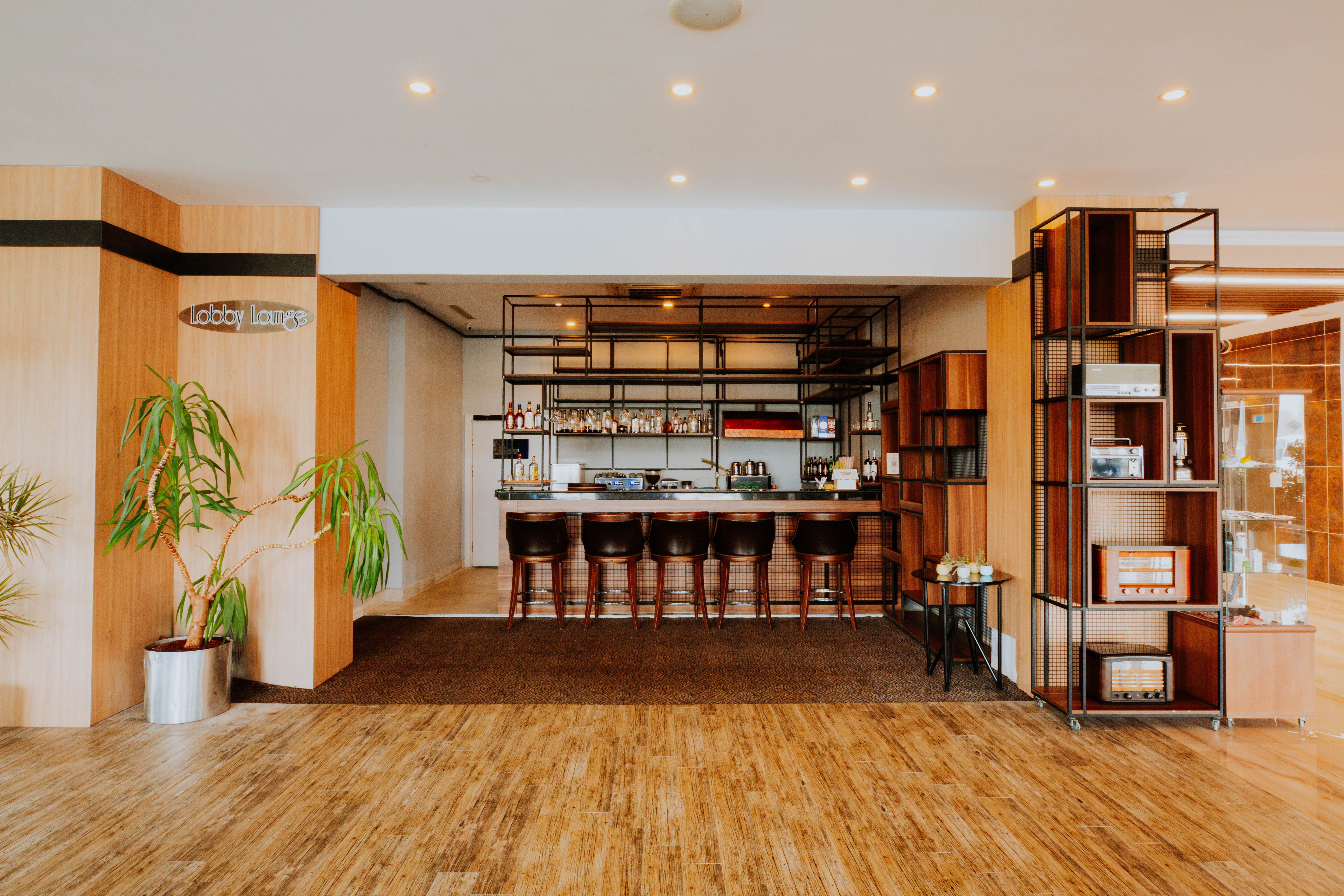Karpalas City Hotel & Spa-14