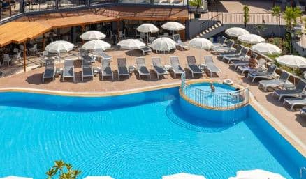 Clover Magic Park Side Hotel-2