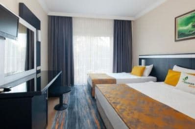 Clover Magic Park Side Hotel-10