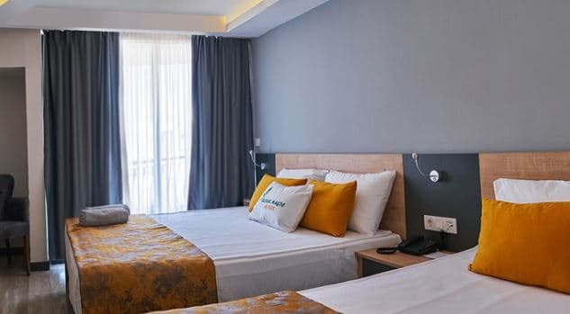 Clover Magic Park Side Hotel-21