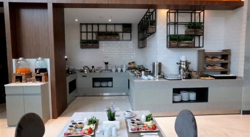 İbis Styles Hotel Bornova-11