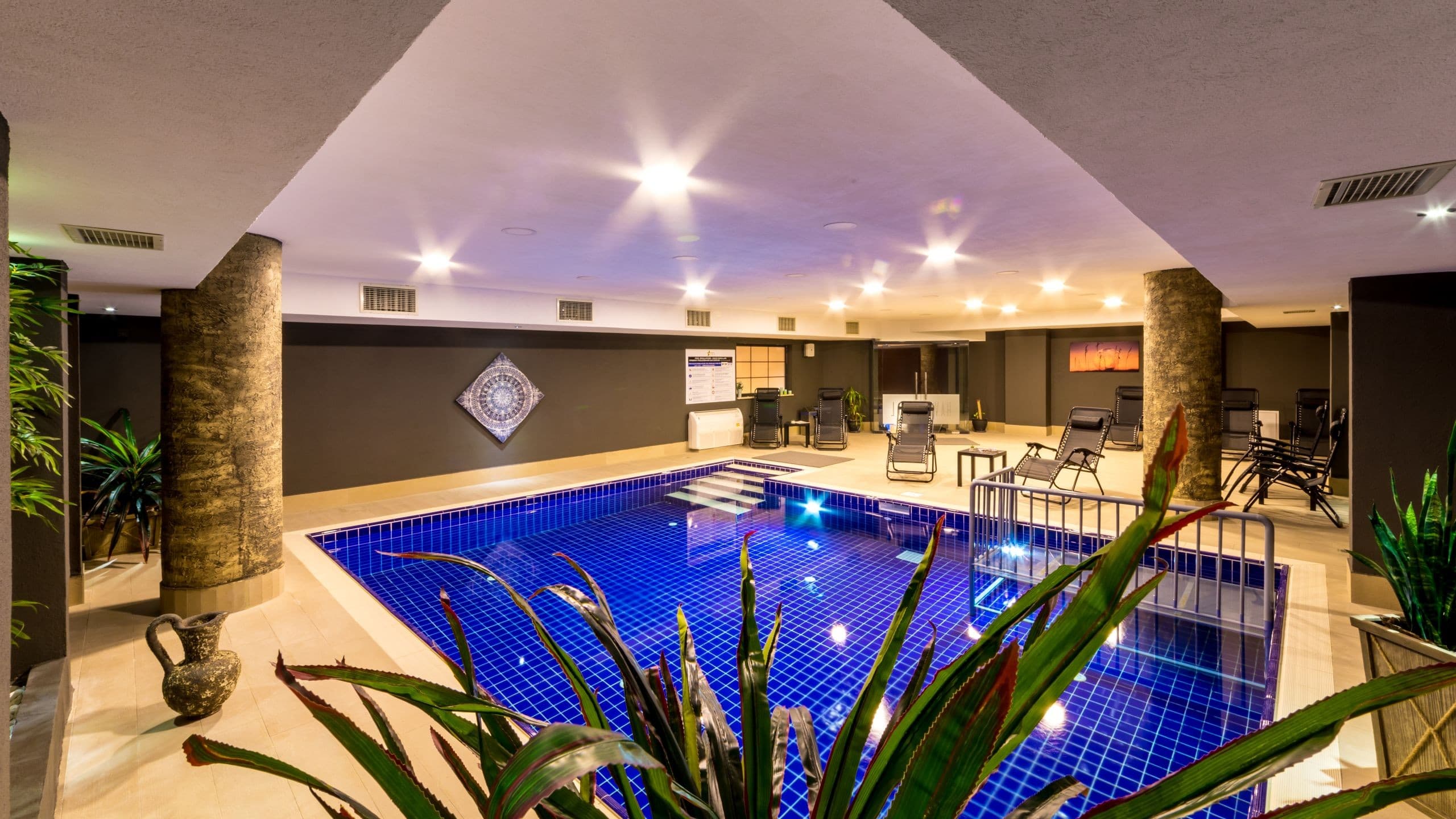 Motto Premium Hotel-35