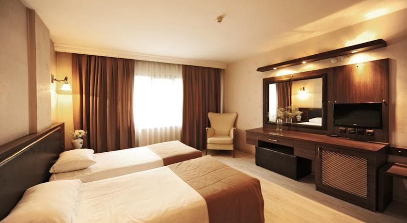 Üstün Otel Alsancak-13