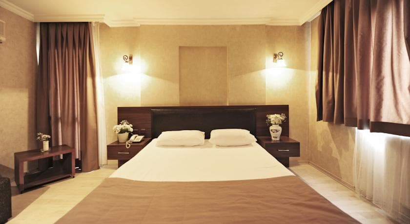 Üstün Otel Alsancak-15