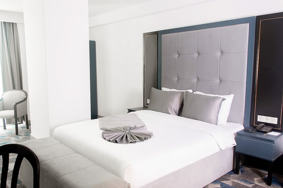 Shelter Inn Hotel & Spa-12