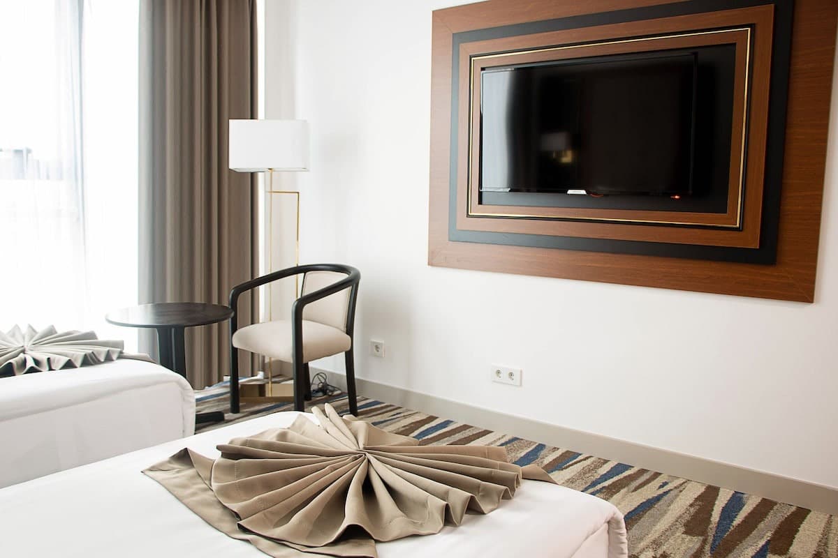 Shelter Inn Hotel & Spa-18