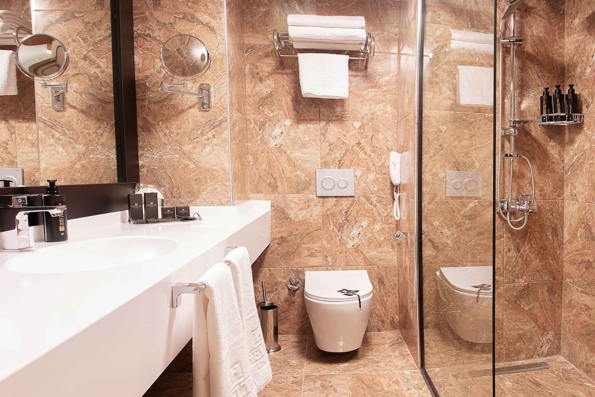 Shelter Inn Hotel & Spa-30