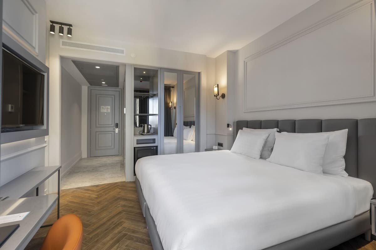 Shelter Inn Hotel & Spa-1