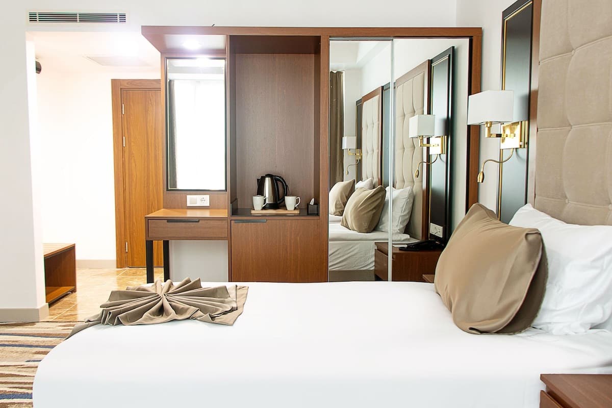 Shelter Inn Hotel & Spa-22