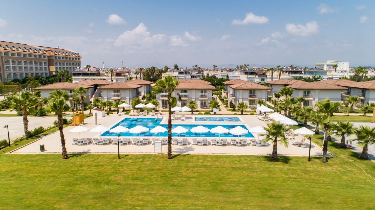 Crystal Boutique Beach Comfort Collection-9