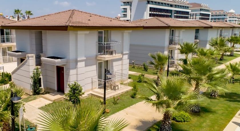 Crystal Boutique Beach Comfort Collection-4