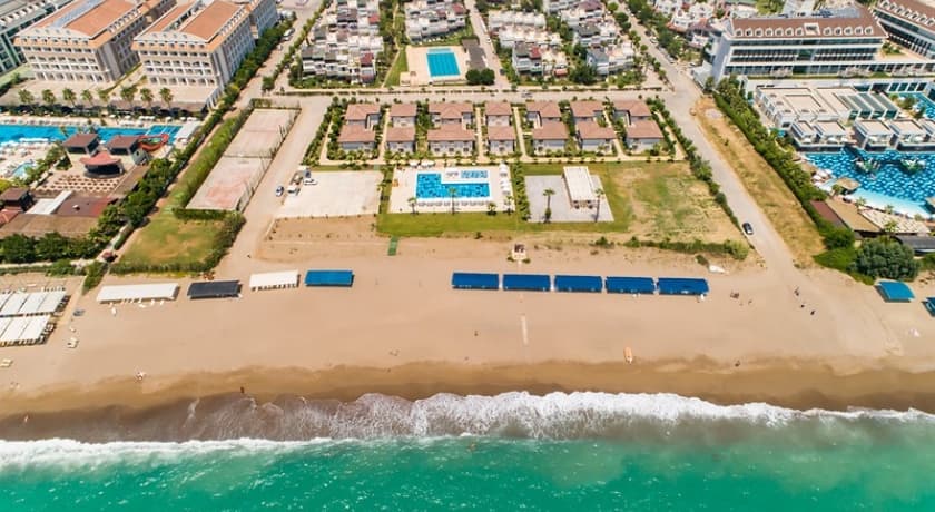 Crystal Boutique Beach Comfort Collection-6