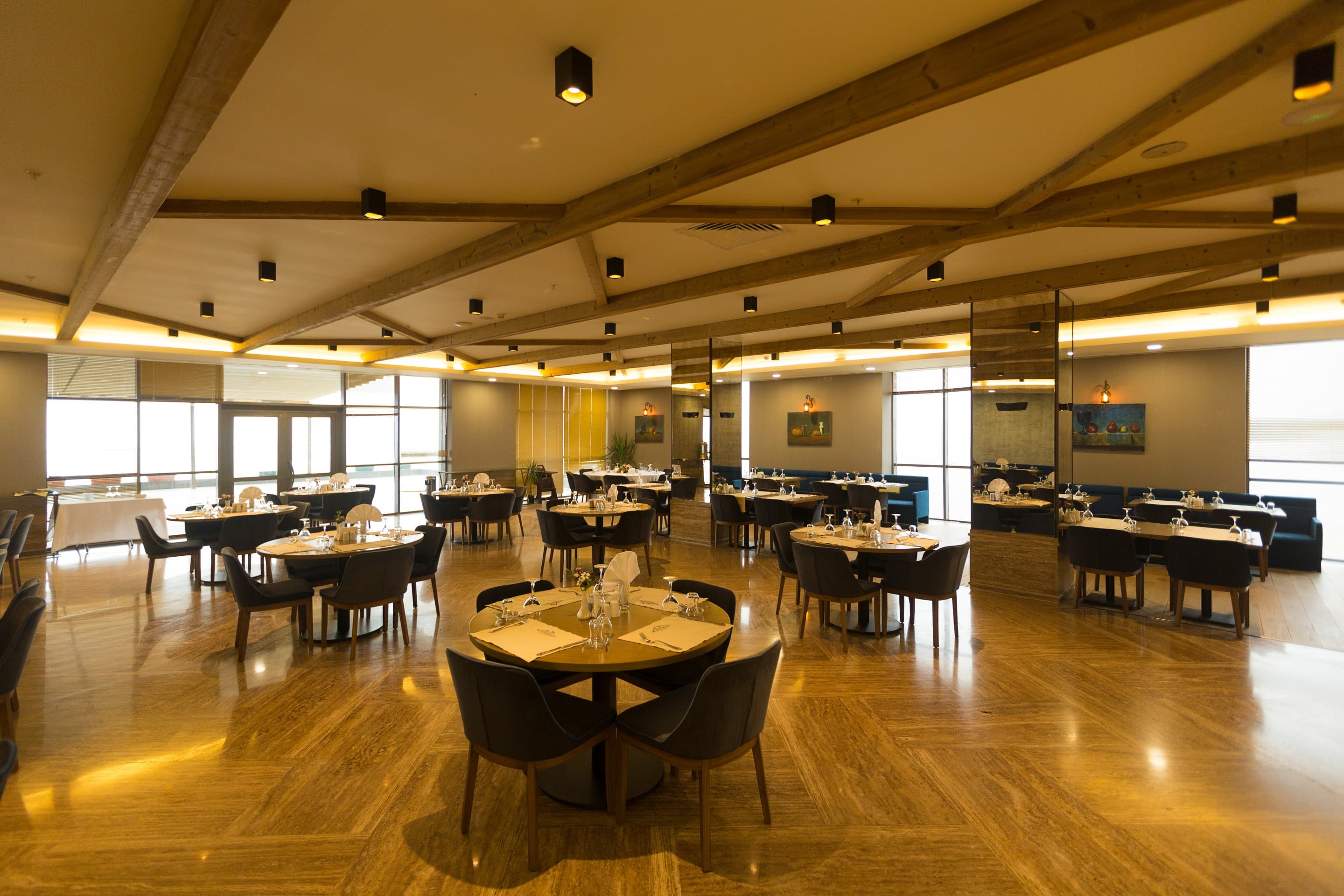 Windy Hill Hotel -19