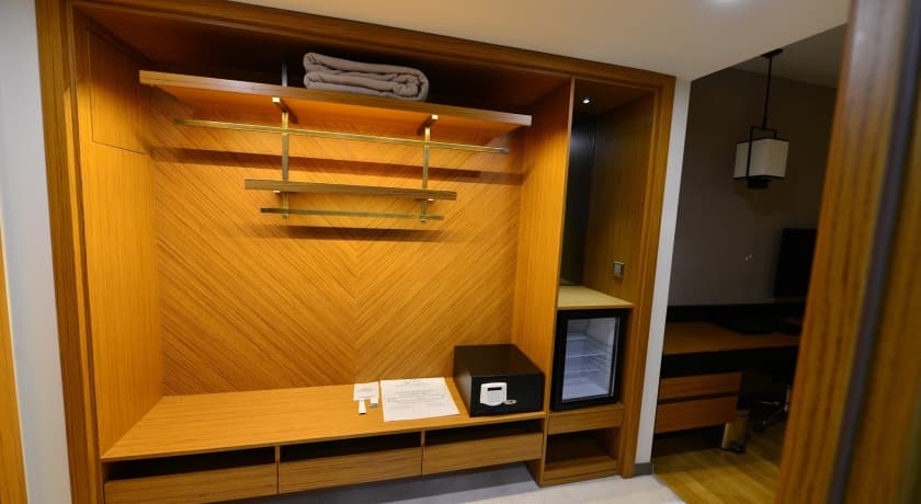 Windy Hill Hotel -33