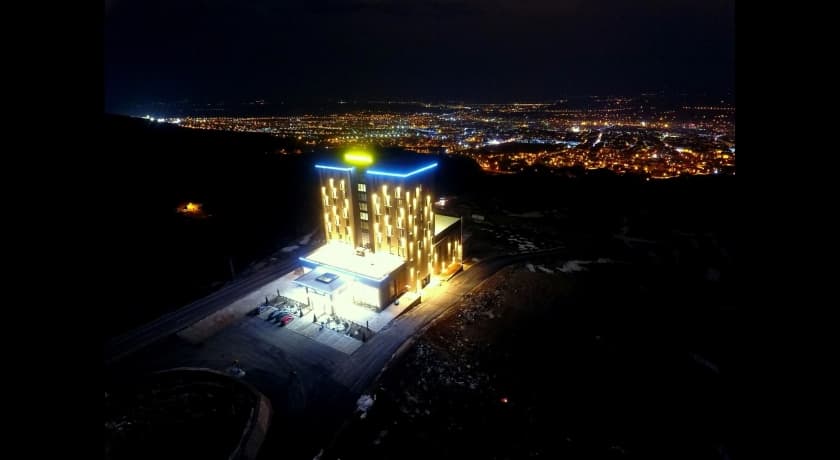 Windy Hill Hotel -38