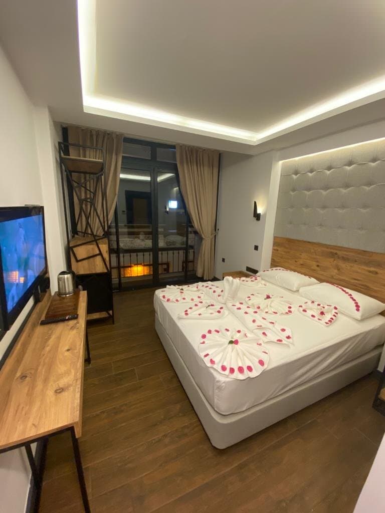 Miyas Luxury Hotel-12