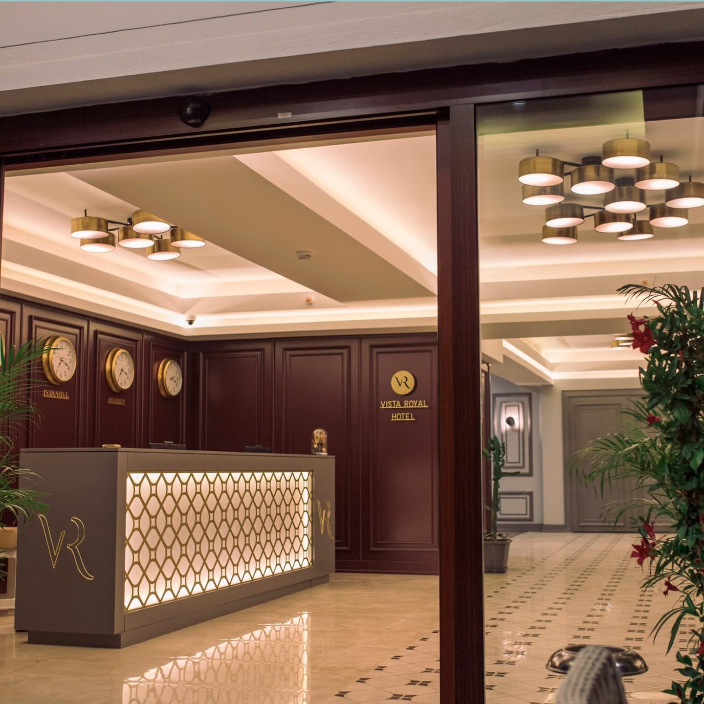 Vista Royal Hotel-29