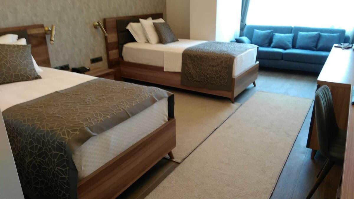 Vista Royal Hotel-22