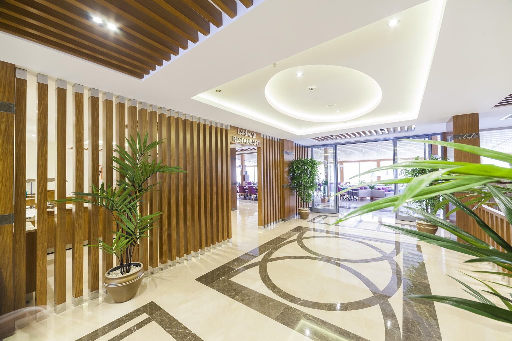 Lamec Hotel Business-13