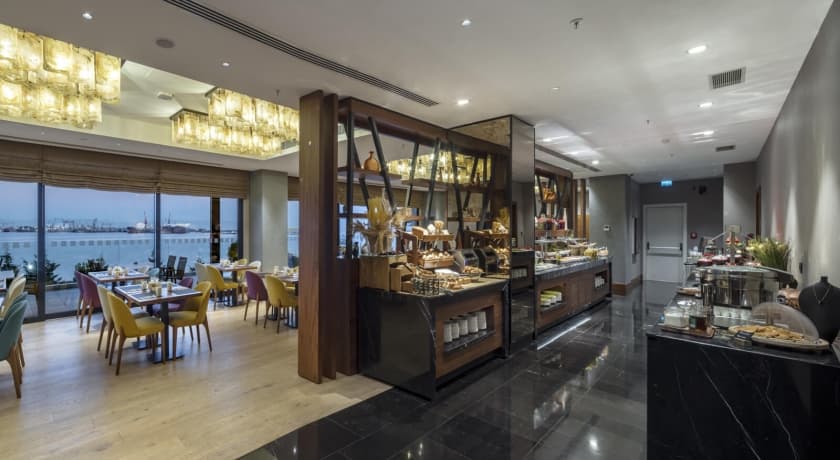 Holiday Inn İstanbul Tuzla Bay-5