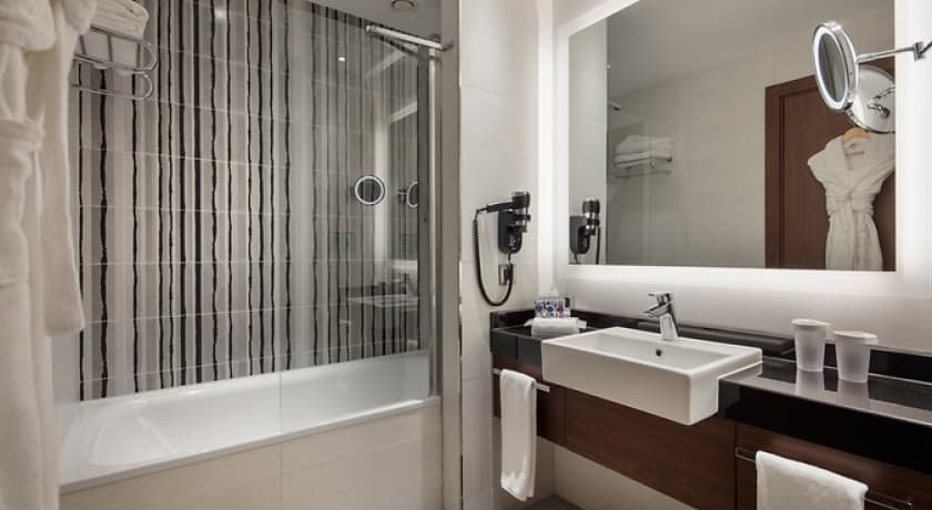 Holiday Inn İstanbul Tuzla Bay-33