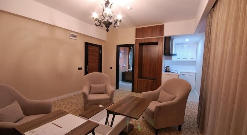 Madame Tadia Hotel-21