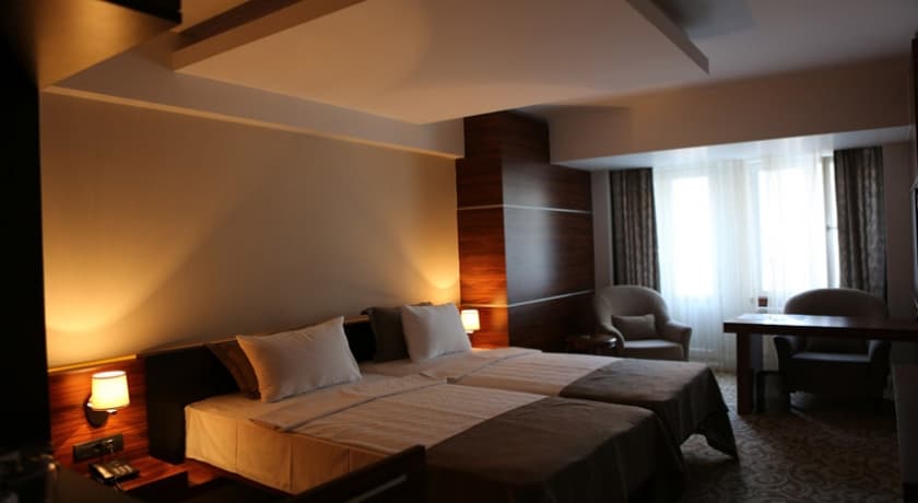 Madame Tadia Hotel-30