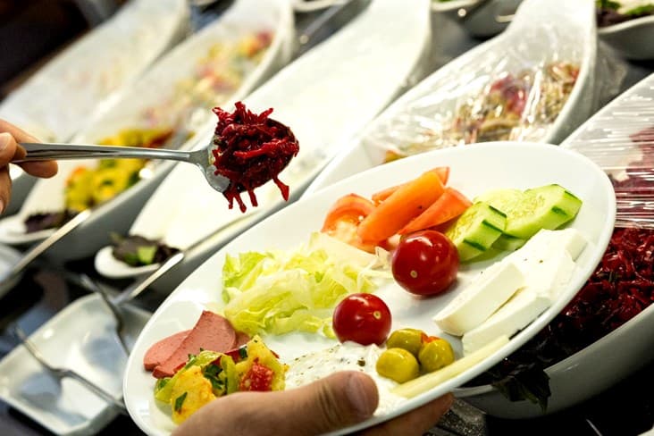 Grand White Hotel Batman-27