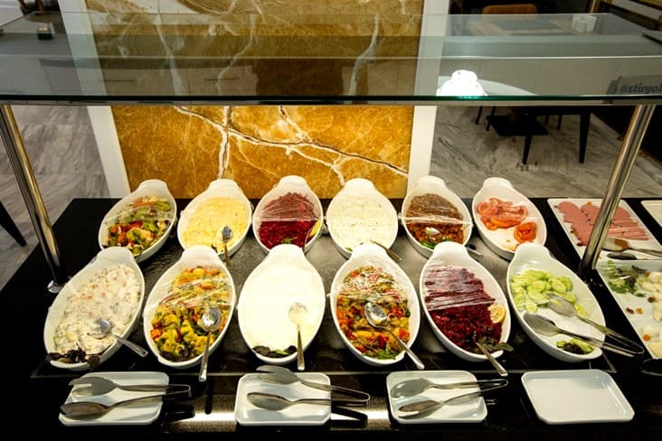 Grand White Hotel Batman-39