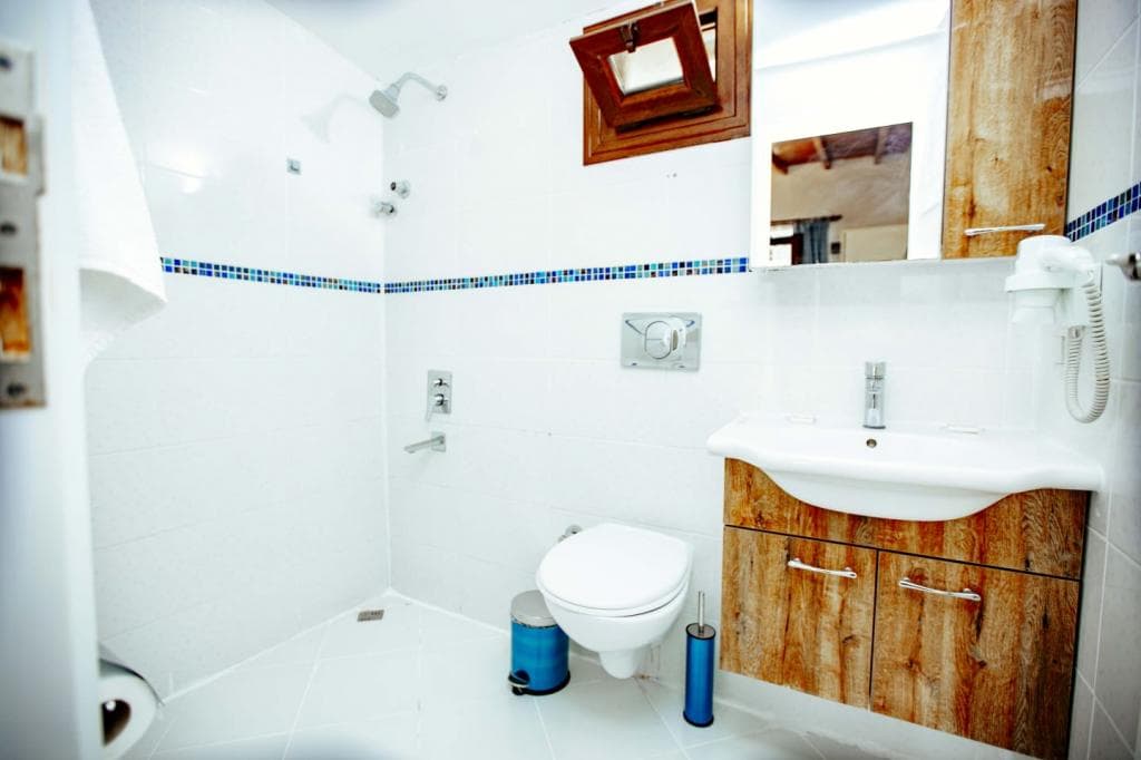 Lagoon Boutique Hotel-13