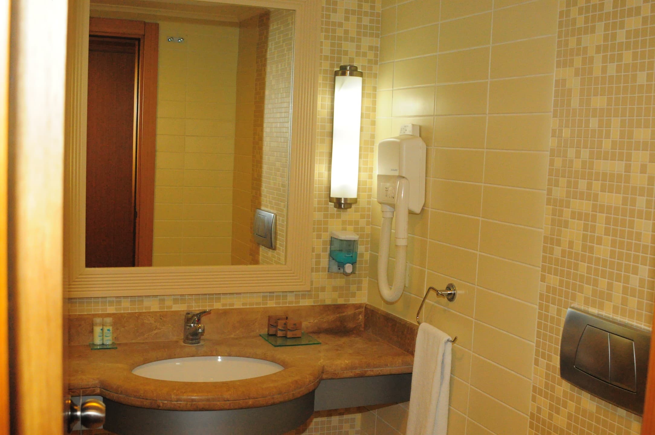 Crystal Admiral Aqua Collection-20