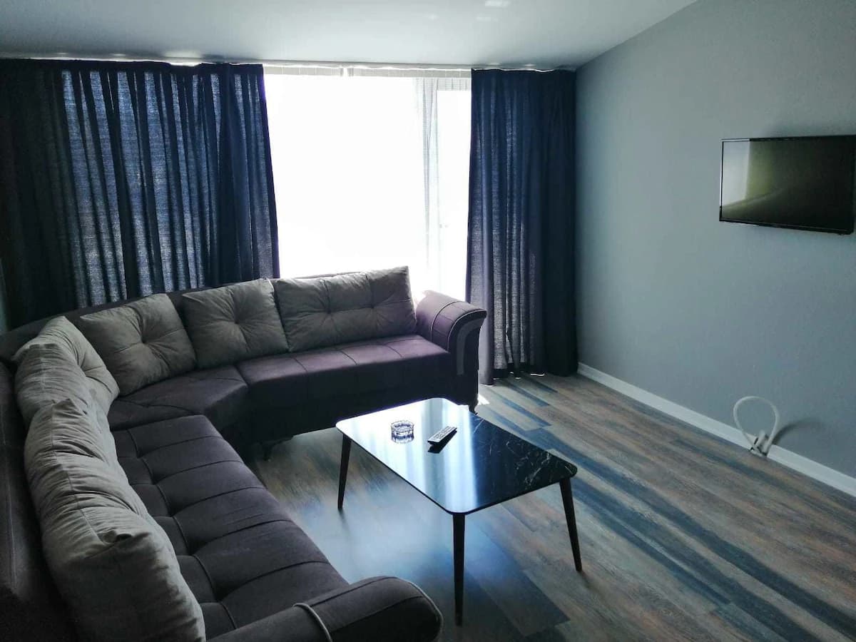 Plus Park Suite & Hotel-3