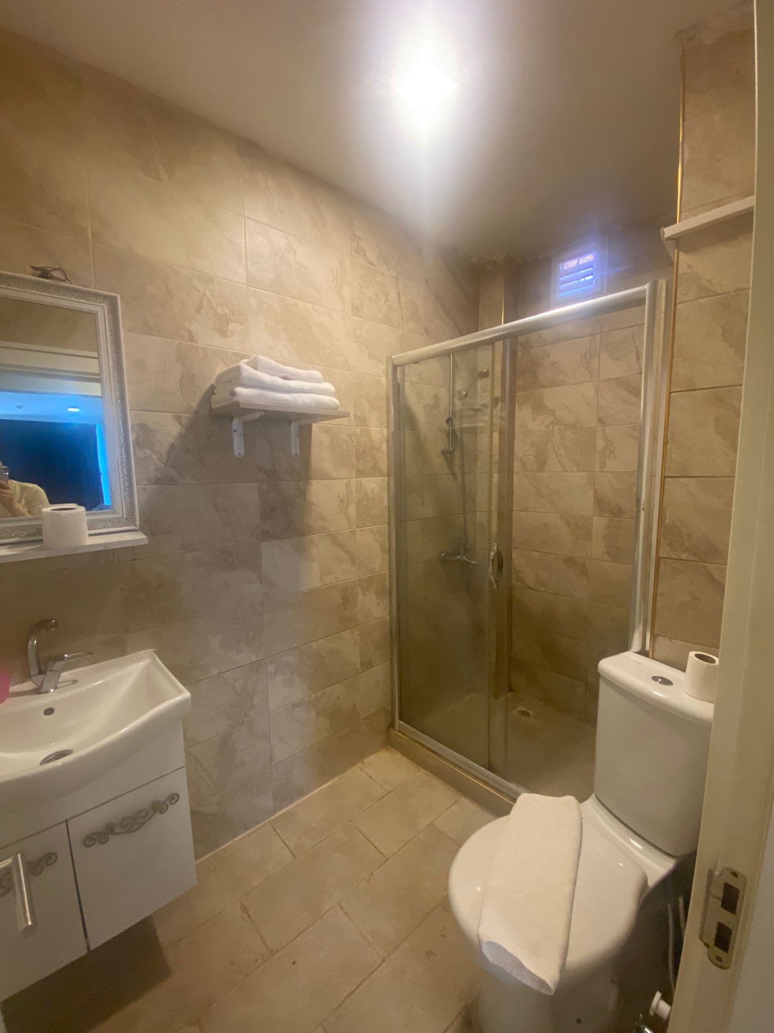 Plus Park Suite & Hotel-18