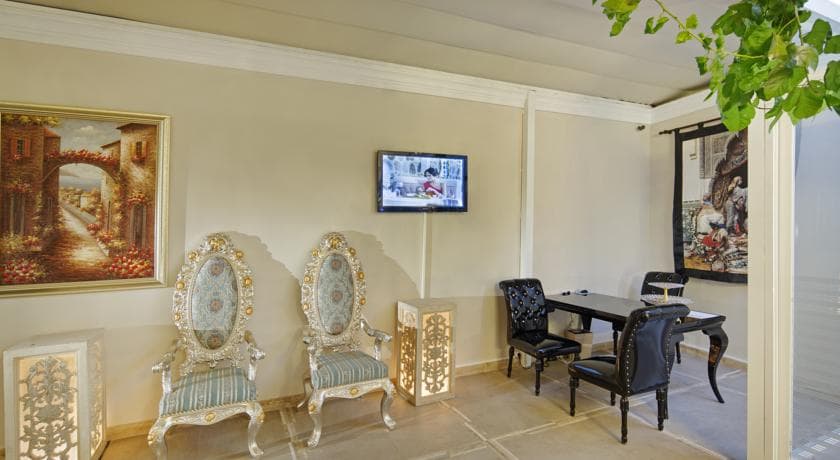 Elegance East Hotel-34