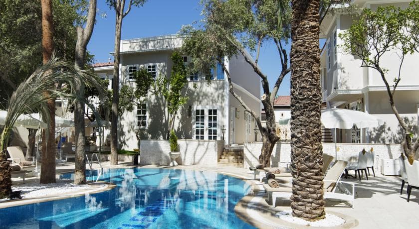 Elegance East Hotel-14