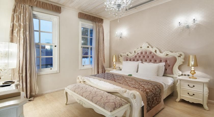 Elegance East Hotel-20